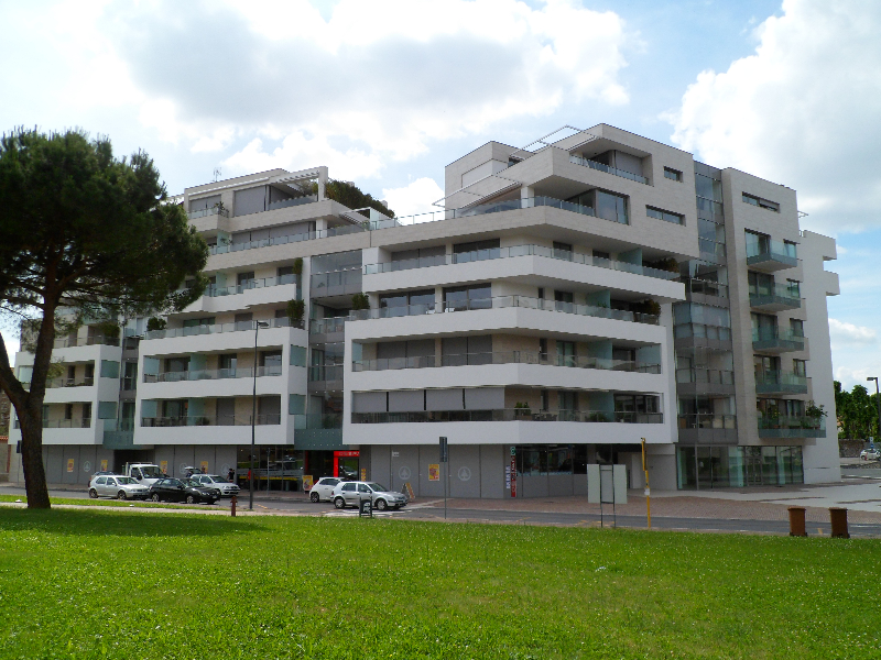 Condominio Residenza Teatro1 in via Caneva a Udine