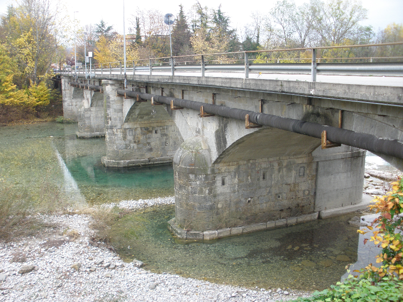 Identificazione strutturale del ponte sul Natisone a Manzano