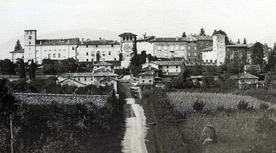 Recupero del compendio castellano di Colloredo di Monte Albano