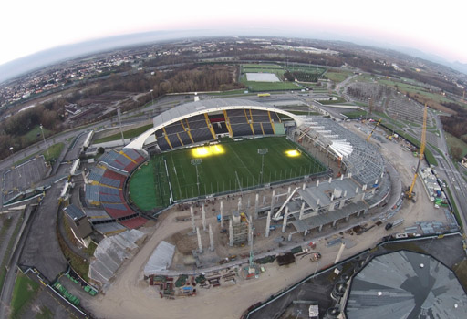 Staffaggi antisismici degli impianti del nuovo Stadio Friuli